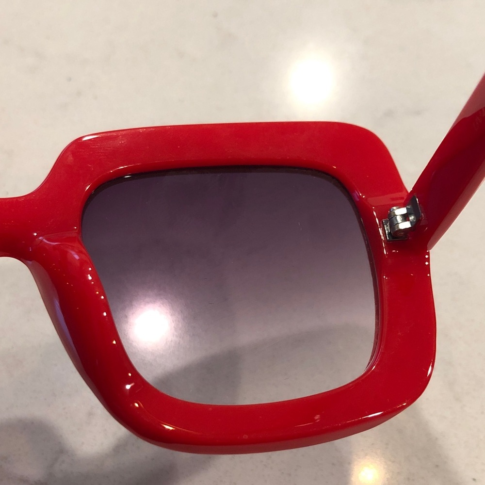 Red Rhinestone Square Sunglasses - Picture 6 of 7